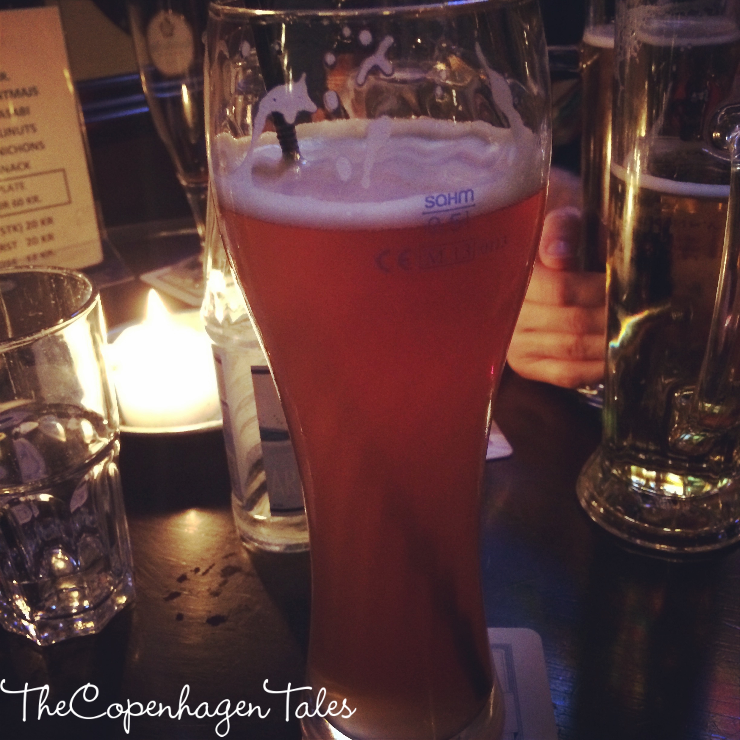 Berliner Weisse (slightly wrong glass, but tasted fine)